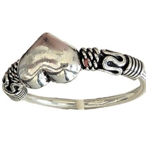 Women ring with heart 1455