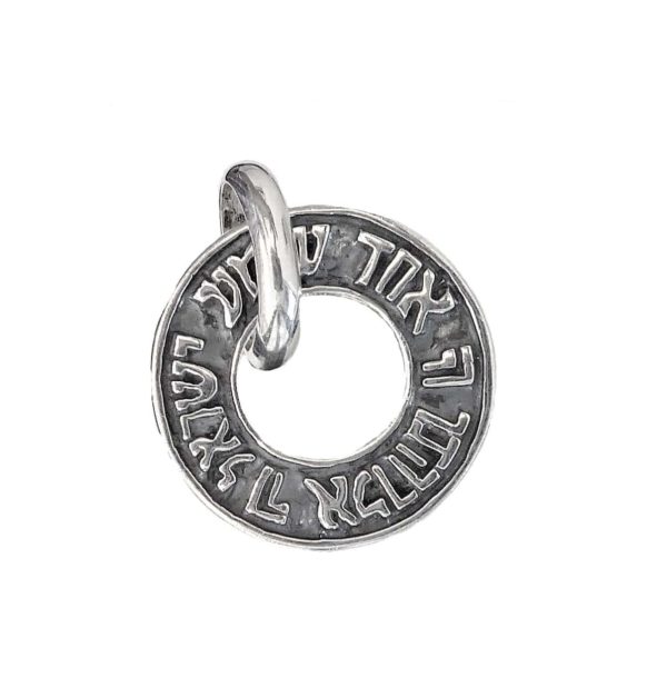 Judaica Pendant symbol luck j2105b