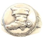 Ring men jackboots musketeer